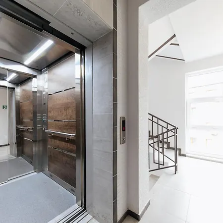 Apartment Luxury “bozdosh” Uzhhorod