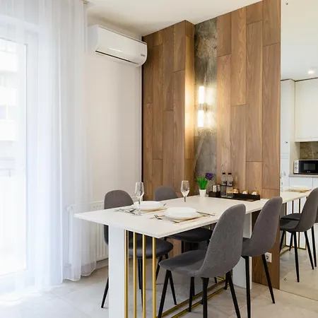 Luxury “bozdosh” * Uzhhorod