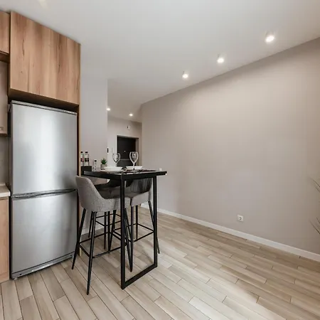 Evuri Bozdosh Apartment *
