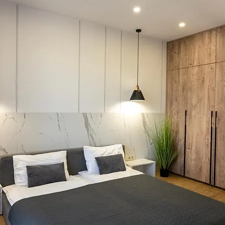 Evuri Bozdosh Apartment