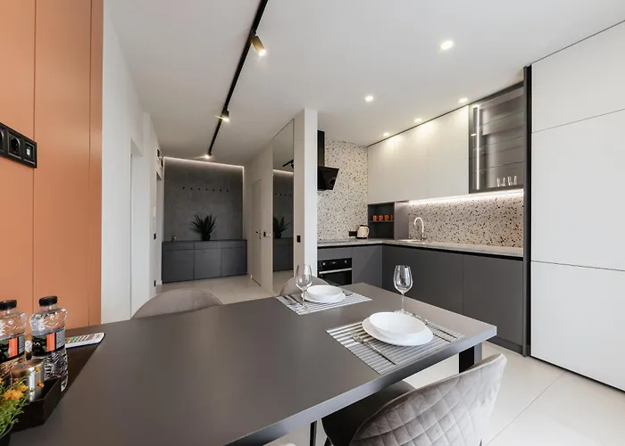 Luxury “bozdosh” * Uzhhorod